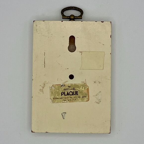 Vintage Hallmark Joan Walsh Anglund "Special Thoughts" Wall Plaque 1969 - Picture 2 of 2